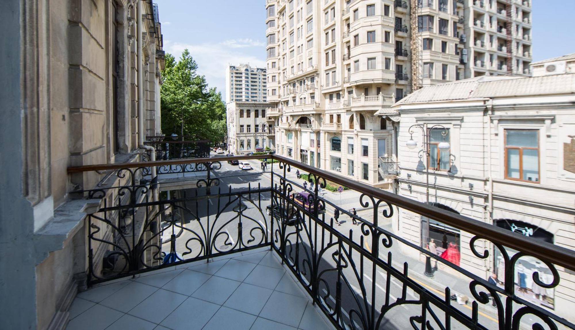Passaje Old Hotel Баку Экстерьер фото