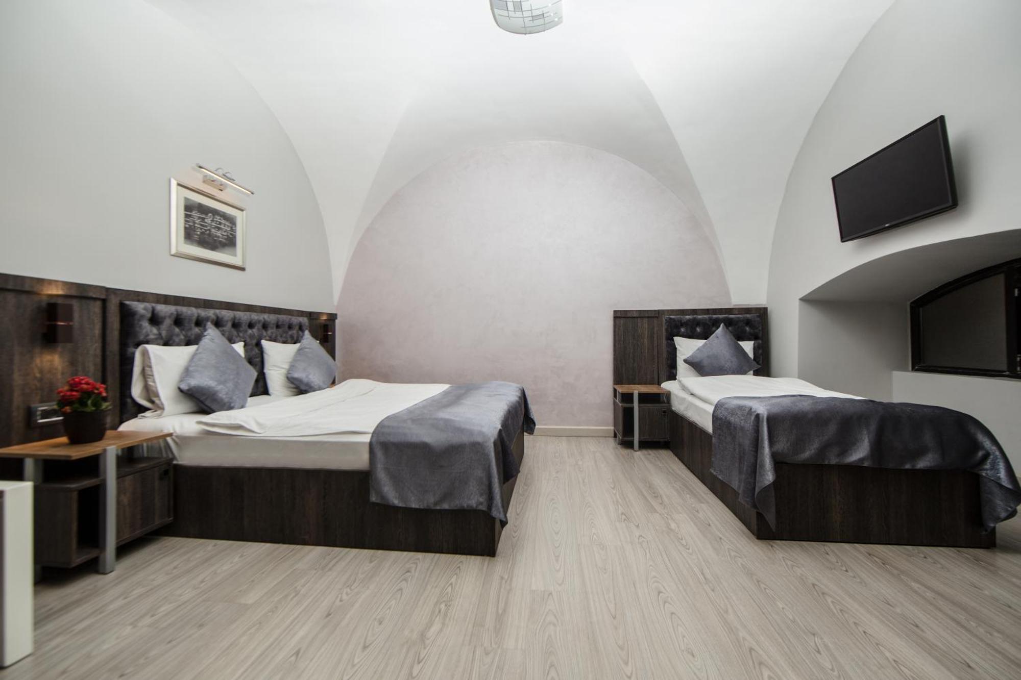 Passaje Old Hotel Баку Экстерьер фото