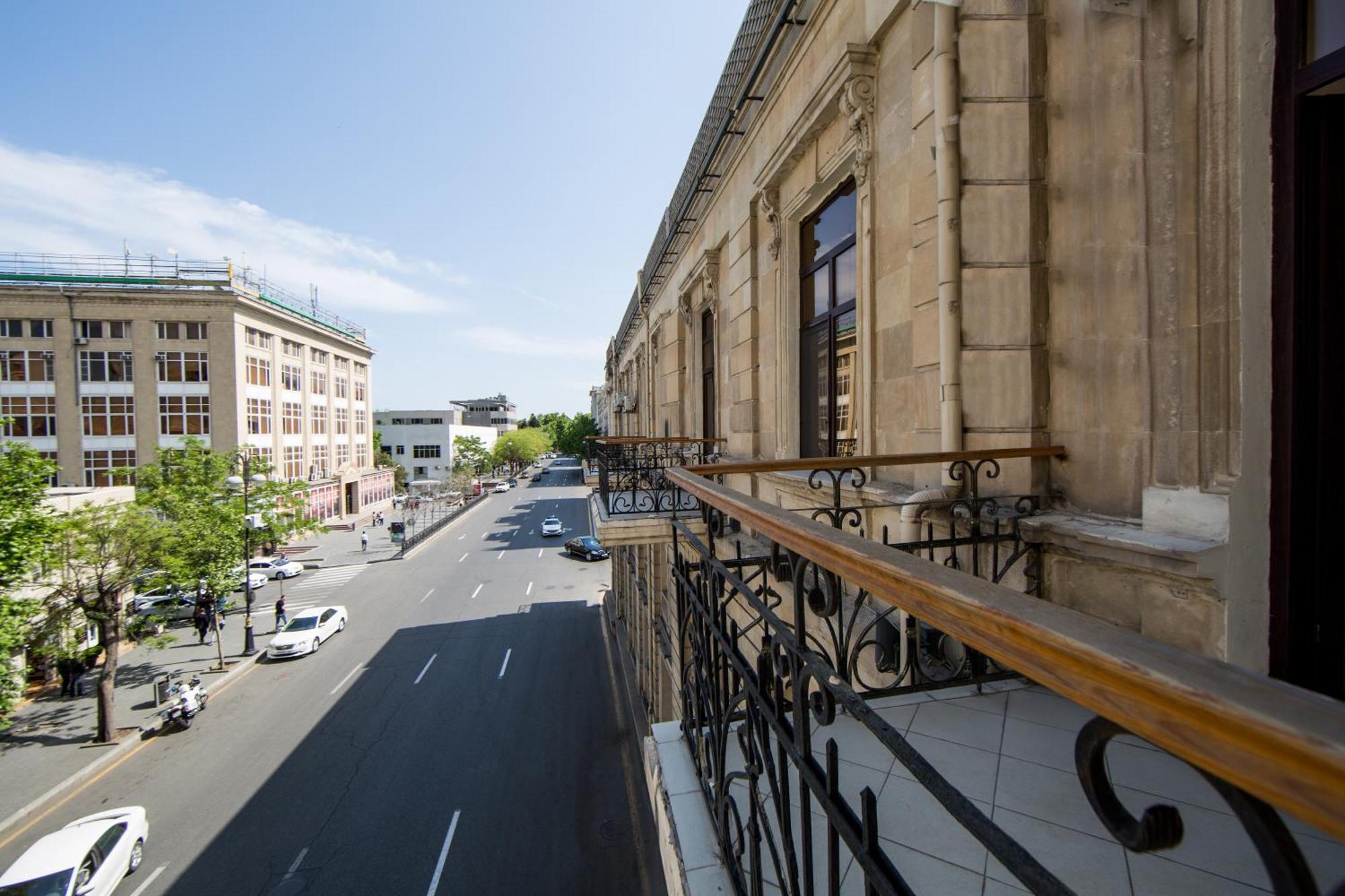 Passaje Old Hotel Баку Экстерьер фото