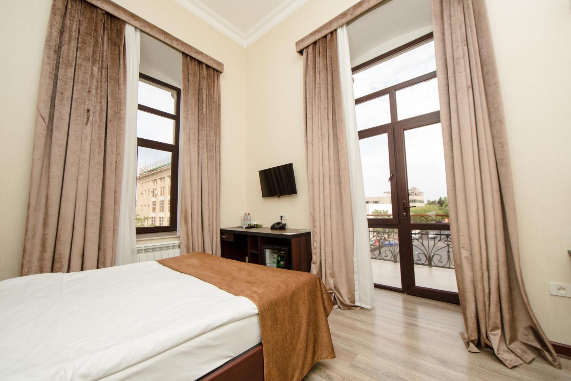 Passaje Old Hotel Баку Экстерьер фото